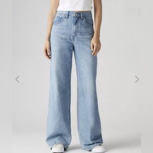 Levi’s Cinch Baggy Jeans